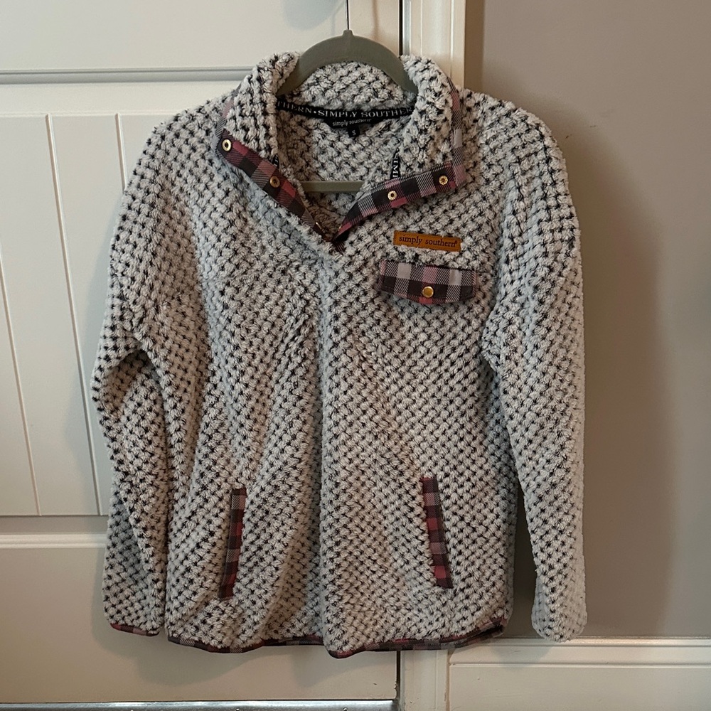 Grey Patterned Pullover with Plaid Accents